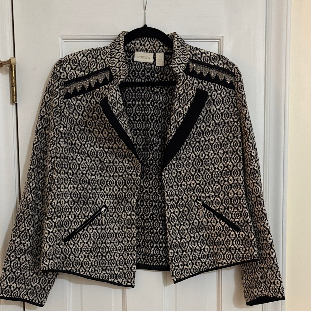 Chico's Black & Cream Geometric Open-Front Jacket